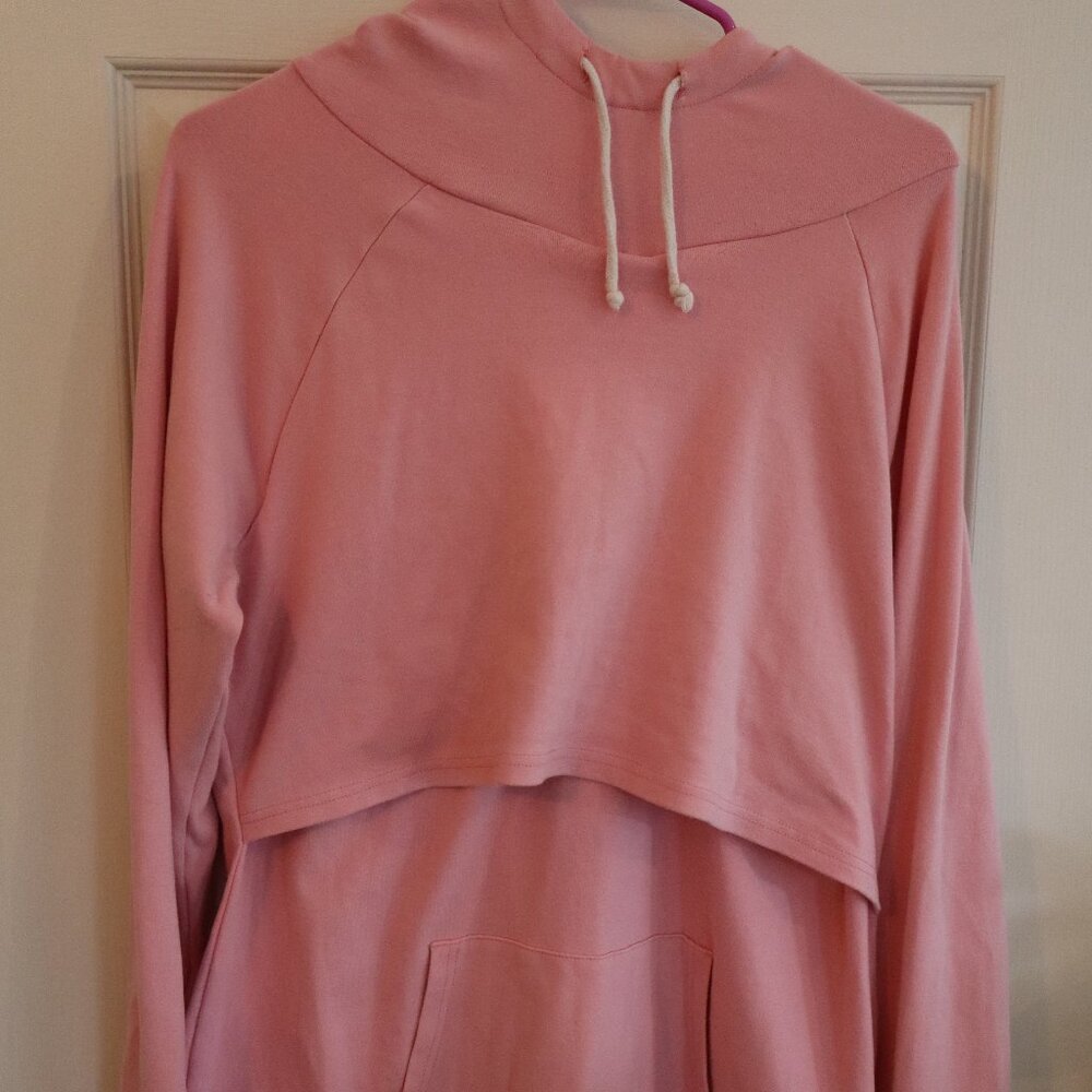Light Pink nursing hoodie sz xxl